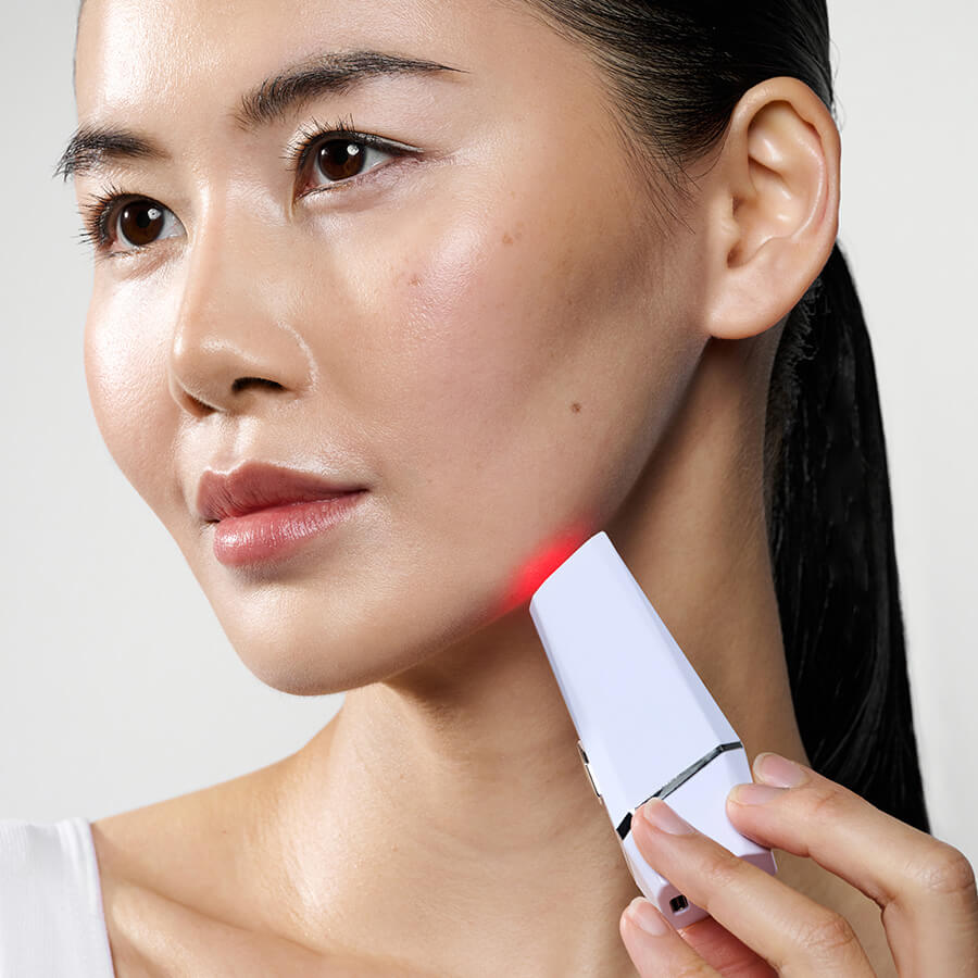 CurrentBody Skin Anti-Acne LED Mask: Series 2 & Pen